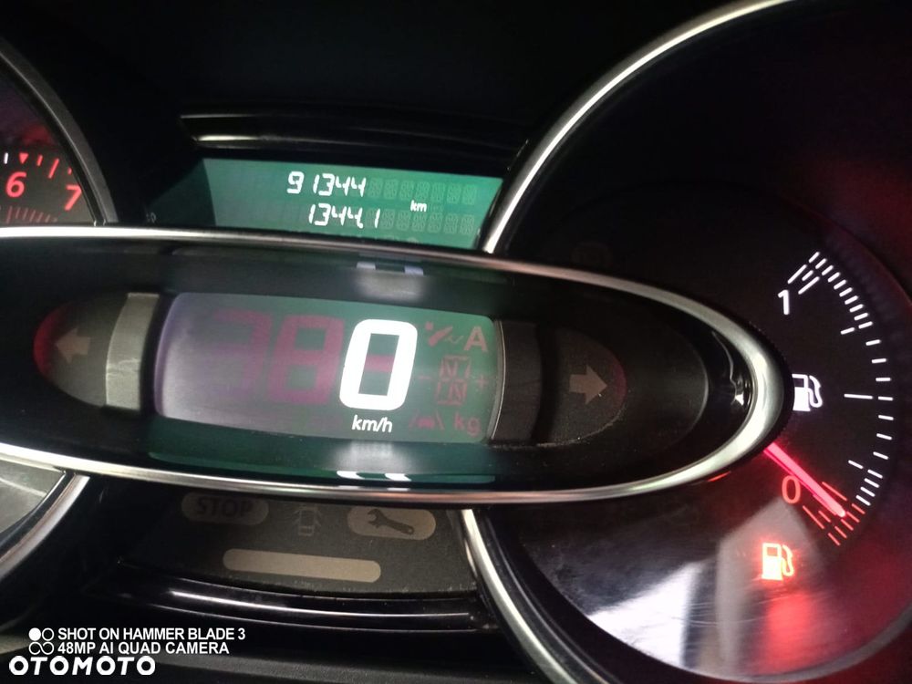 Renault Clio (Energy) TCe 90 Start & Stop LIMITED - 13