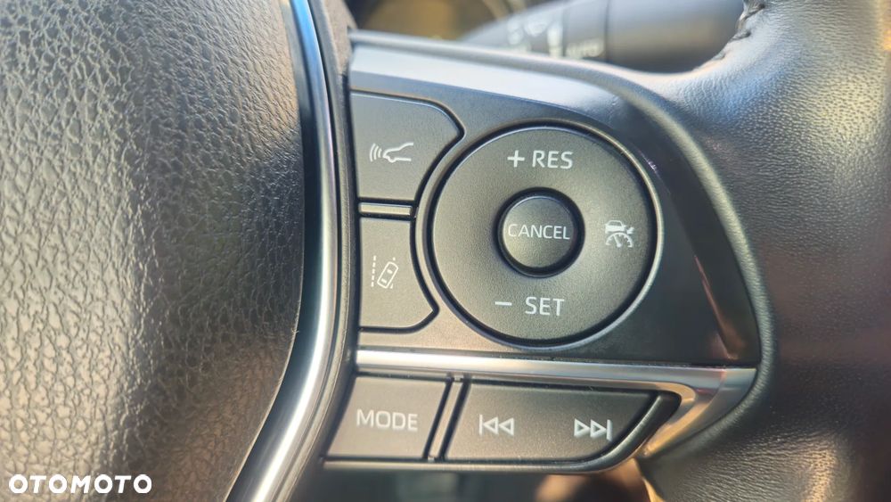 Toyota Camry 2.5 Hybrid Executive CVT - 20