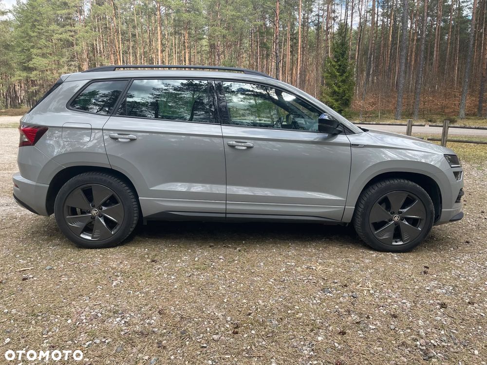 Skoda Karoq 2.0 TDI SCR 4x4 DSG Sportline - 9