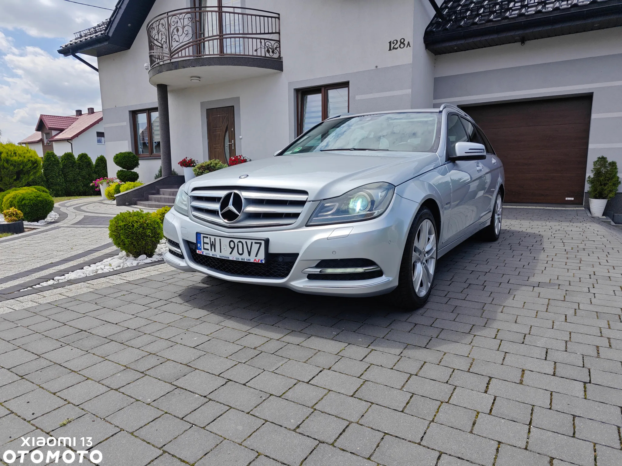 Mercedes-Benz Klasa C 180 T BlueEFFICIENCY Avantgarde - 4