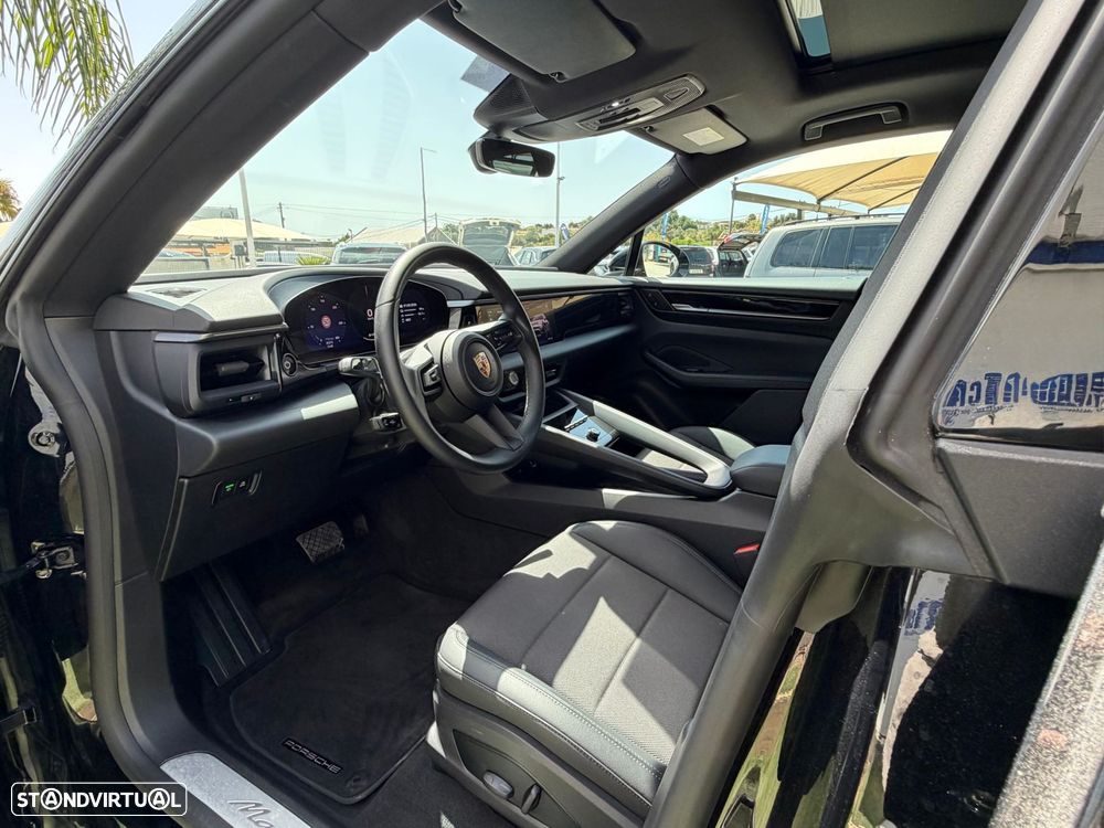 Porsche Macan Electric - 9