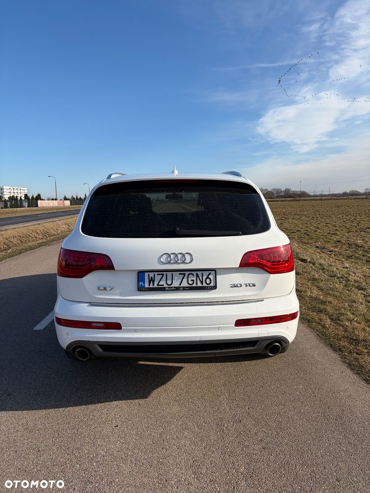 Audi Q7 3.0 TDI DPF clean diesel Quattro Tiptronic - 8