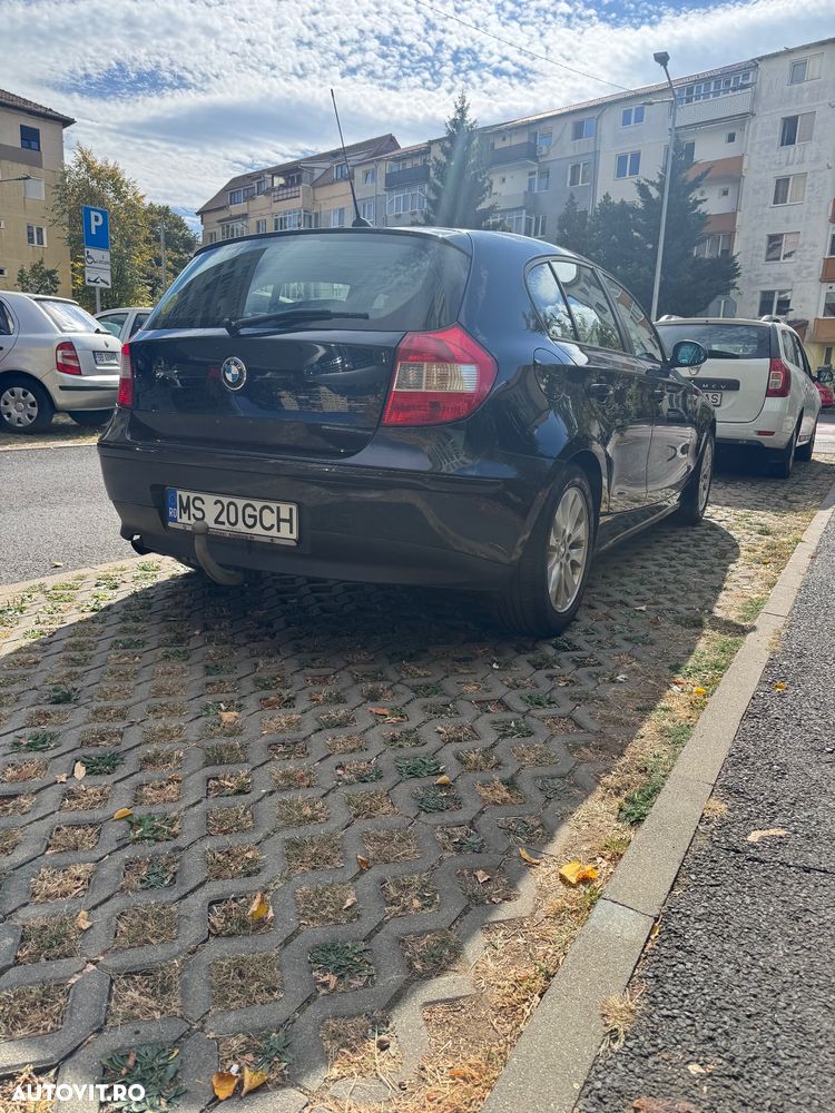 BMW Seria 1 118i Aut. - 3