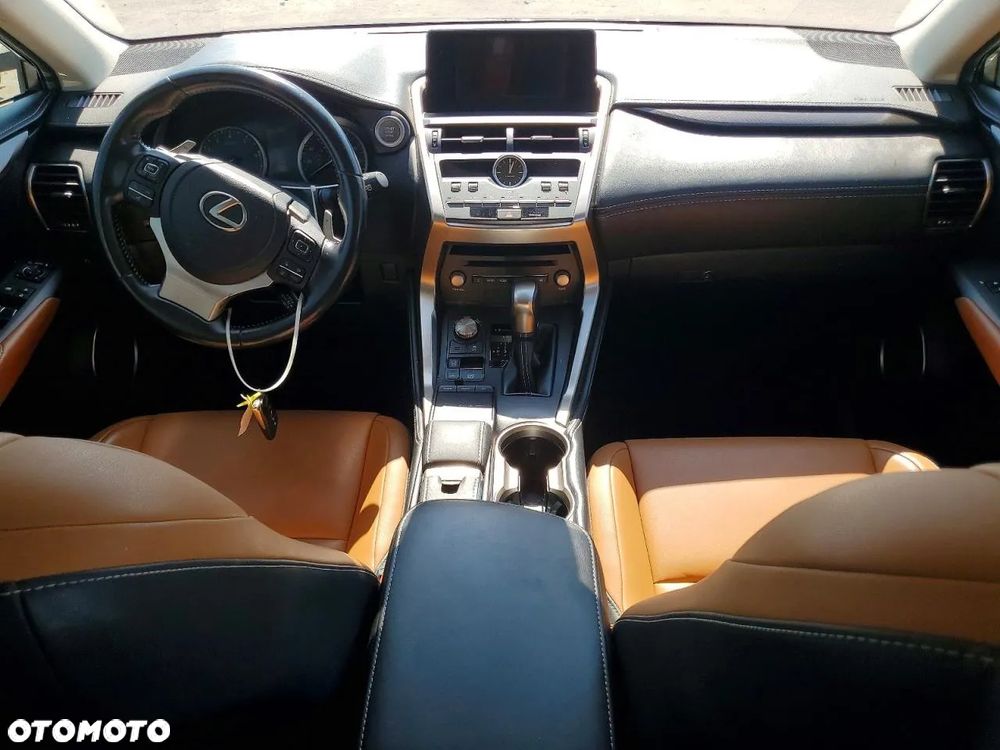 Lexus NX 200t AWD Executive-Line - 8