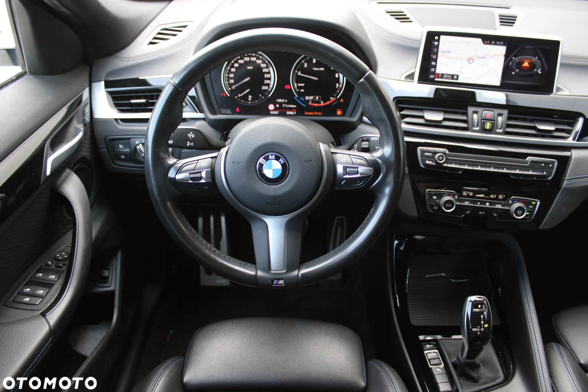 BMW X2 sDrive18i M Sport - 12