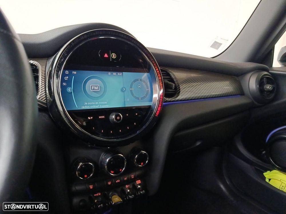 MINI 3 Portas Cooper SE - 21