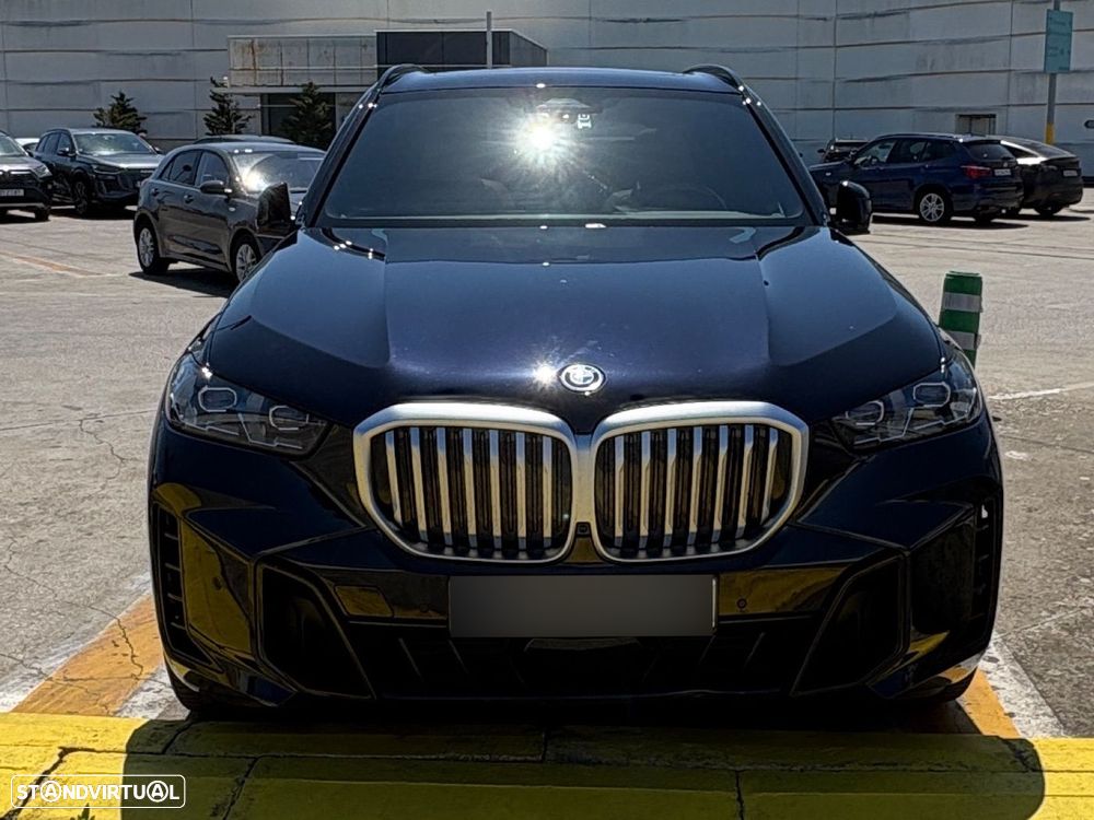 BMW X5 — fotografia 2