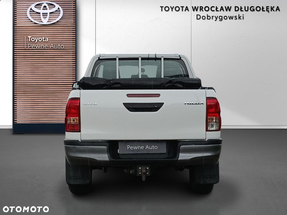 Toyota Hilux 2.4 D-4D Double Cab DLX 4x4 - 6