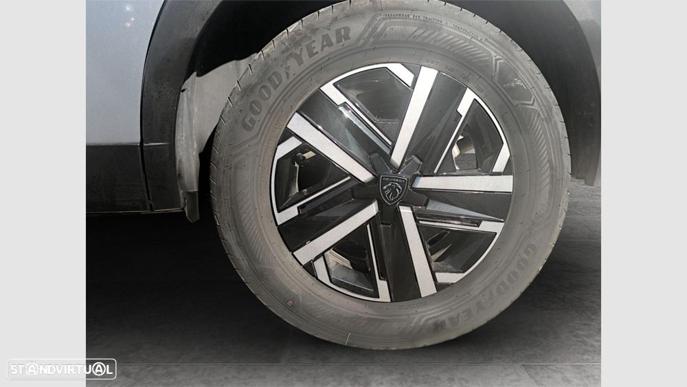 Peugeot 2008 1.2 Hybrid Style e-DCS6 - 11