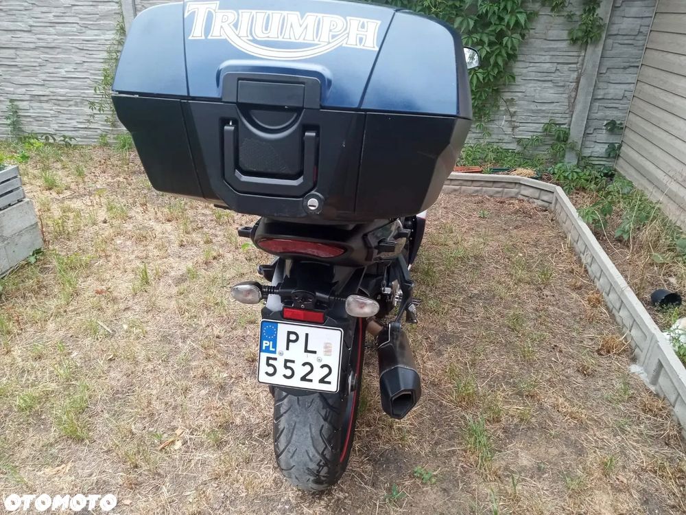 Triumph Sprint - 10