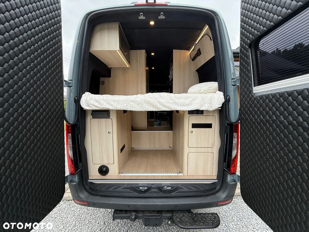 Mercedes-Benz Sprinter 319 CDI 4x4 - 12