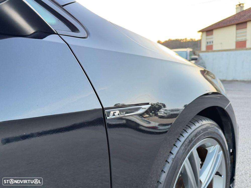 VW Golf Variant 1.6 TDi R-Line - 11