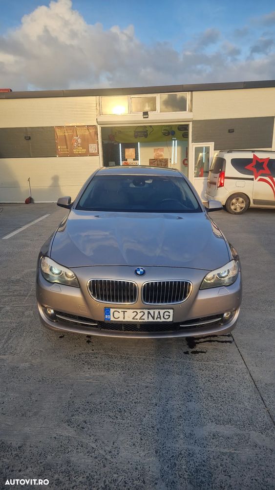 BMW Seria 5 520d Aut. - 4