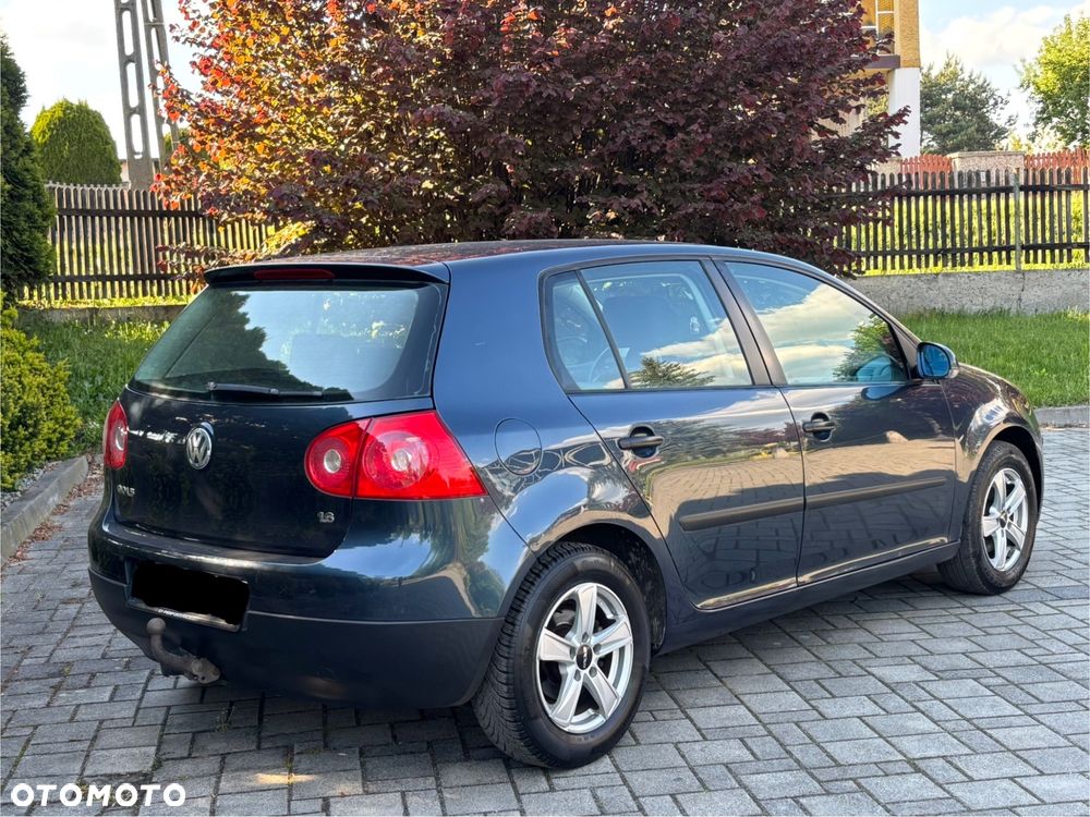 Volkswagen Golf 1.6 Trendline - 3