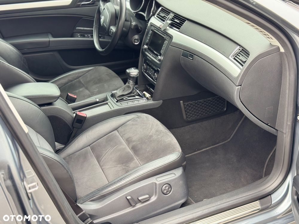 Skoda Superb 2.0 TSI DSG Exclusive - 12