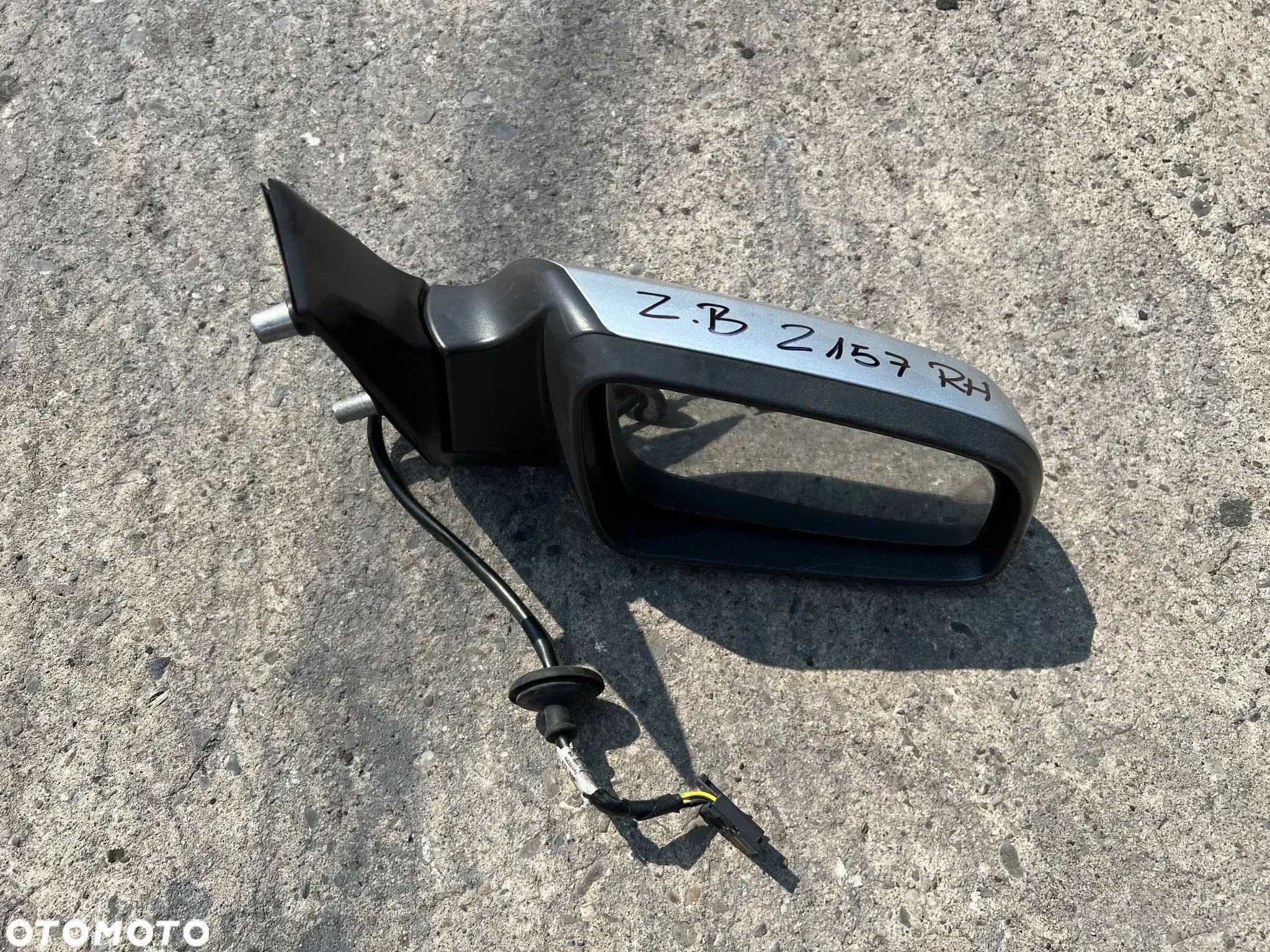 Lusterko zewnętrzne prawe Opel Zafira B Z157 - 1