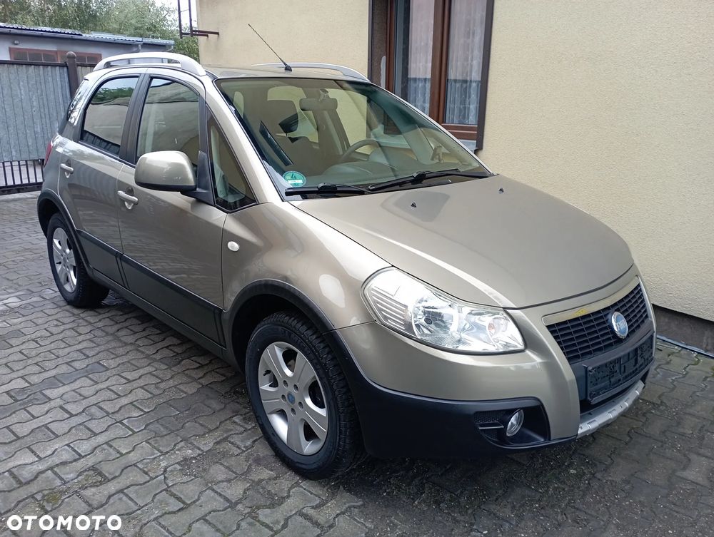 Fiat Sedici 1.6 16V 4x4 Luxury - 6