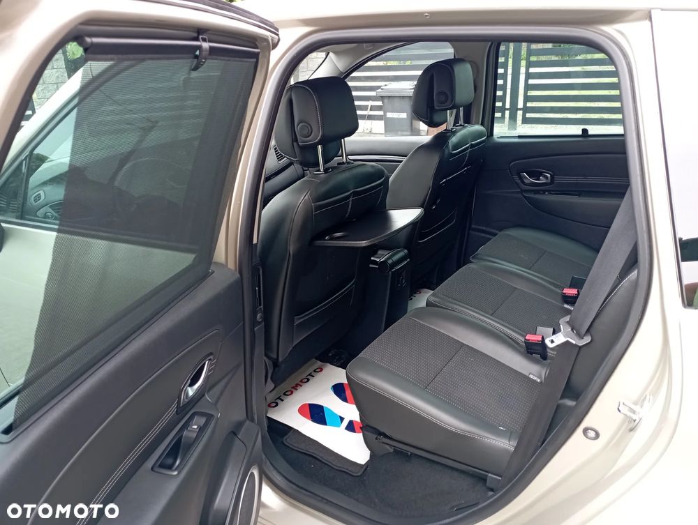 Renault Scenic 1.6 16V 110 Expression - 18