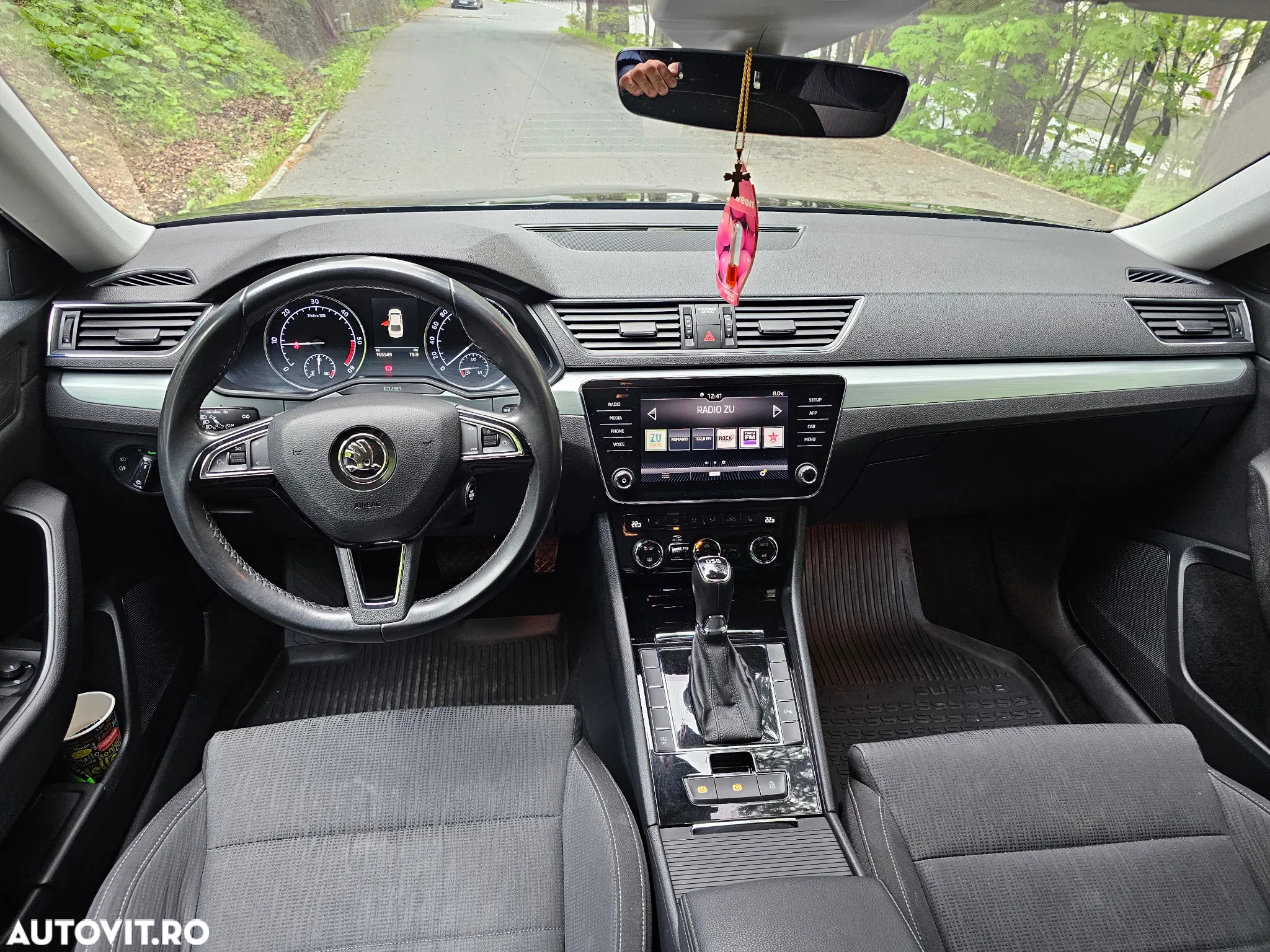Skoda Superb 2.0 TDI DSG Ambition - 8