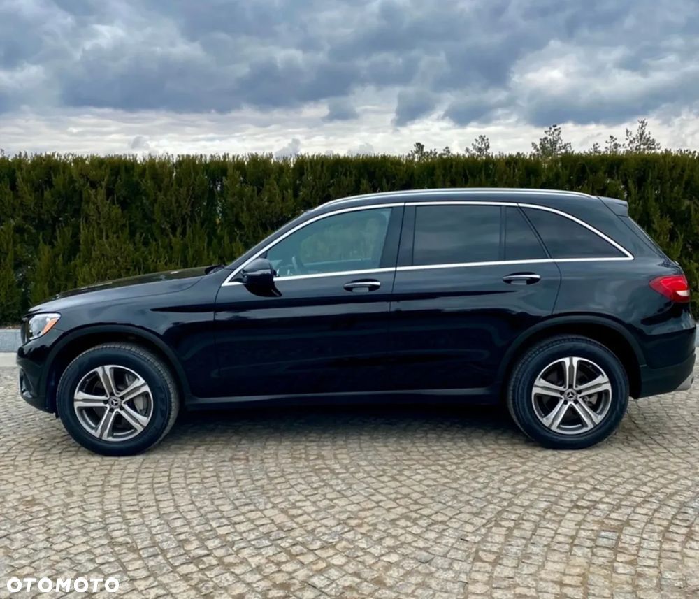 Mercedes-Benz GLC 300 4Matic 9G-TRONIC Exclusive - 6