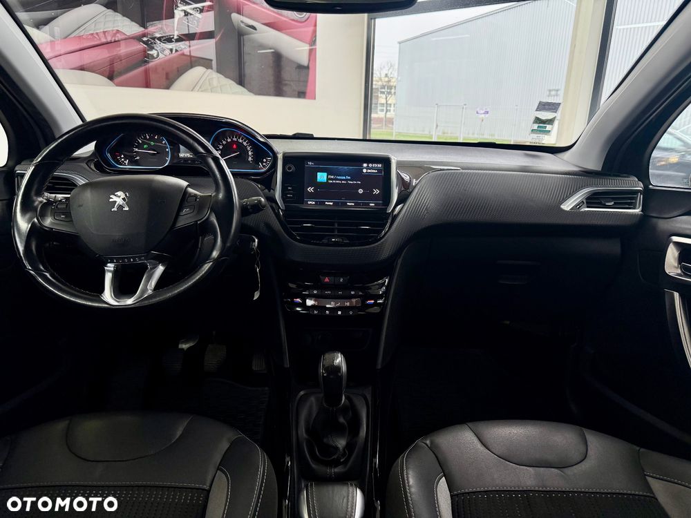 Peugeot 2008 PureTech 110 Stop&Start Allure - 20