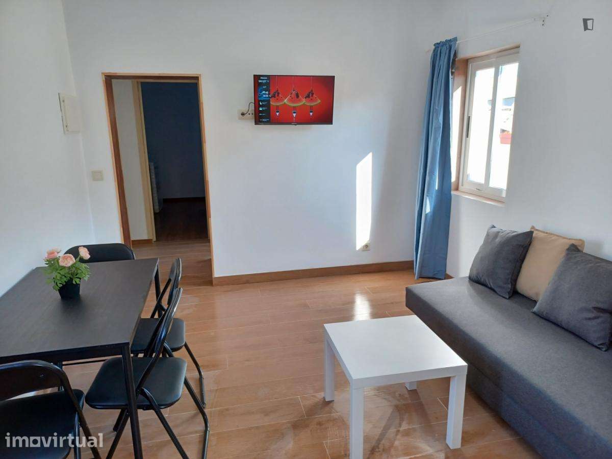 Apartamento com 2 quartos - localizado em Campanhã Porto - Grande imagem: 3/18