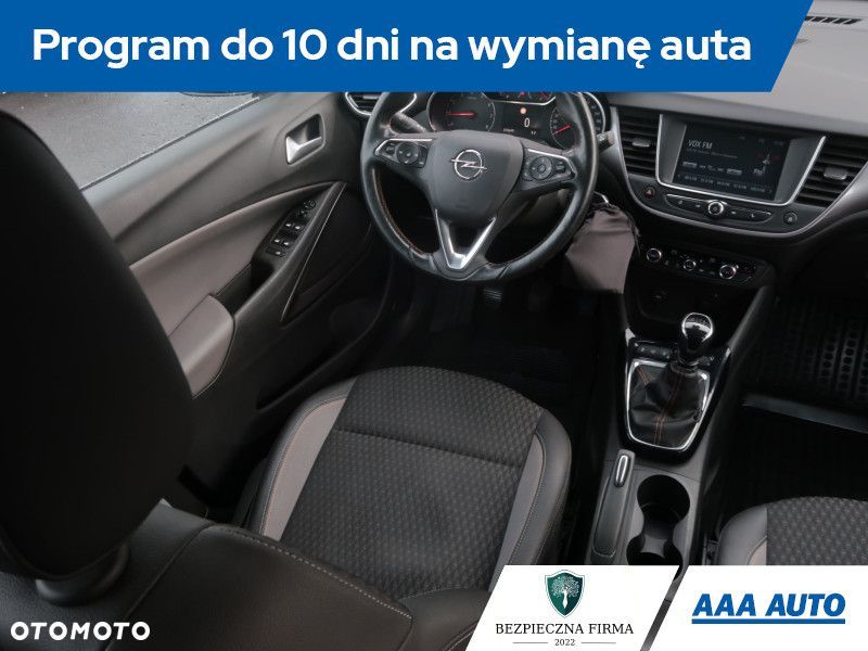 Opel Crossland X - 9