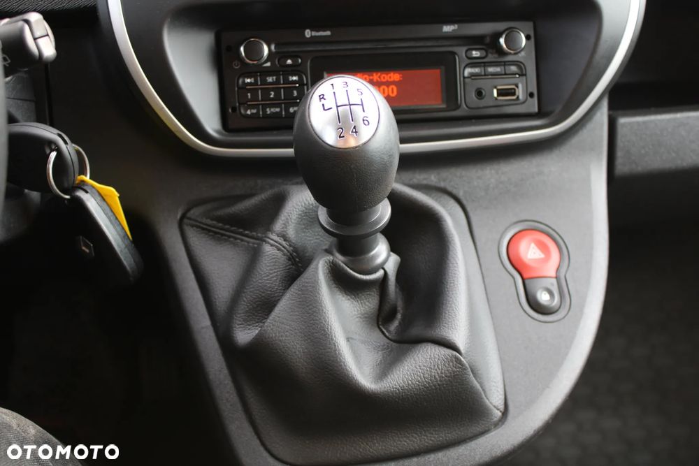 Renault Kangoo 1.2 TCE Energy Oasis - 28