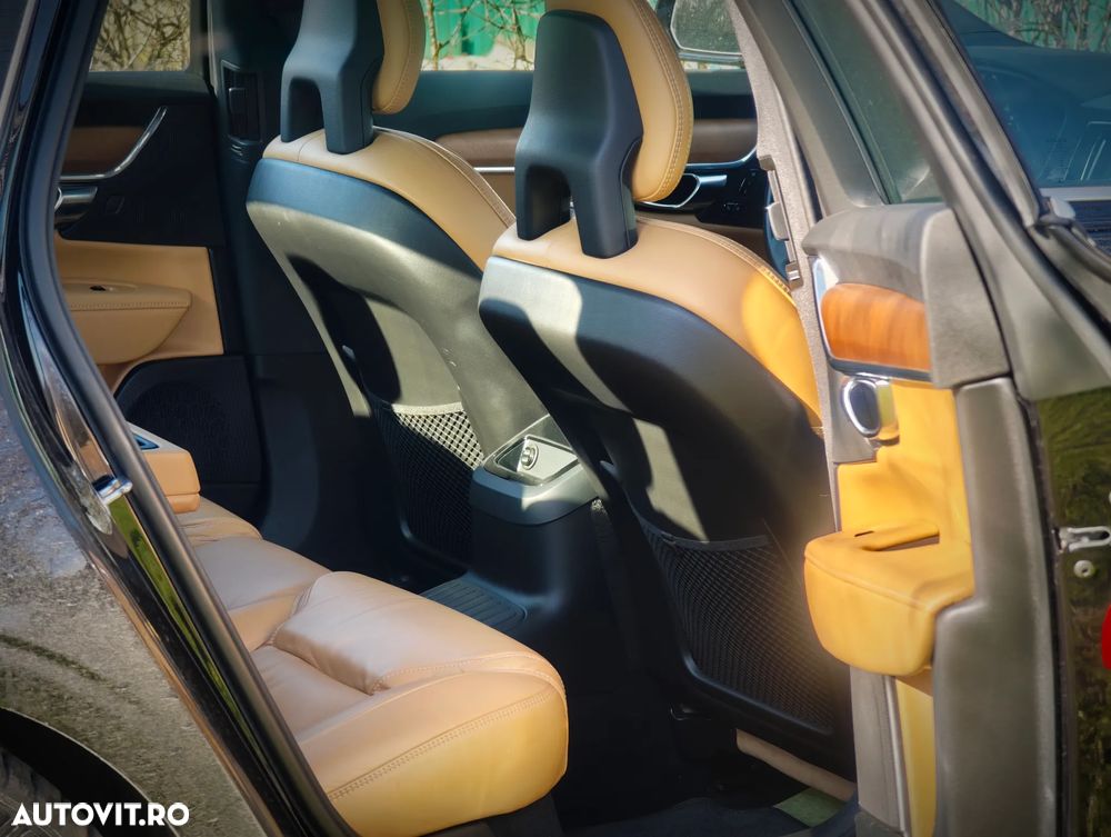 Volvo S90 T8 Twin Engine AWD Geartronic Inscription - 12