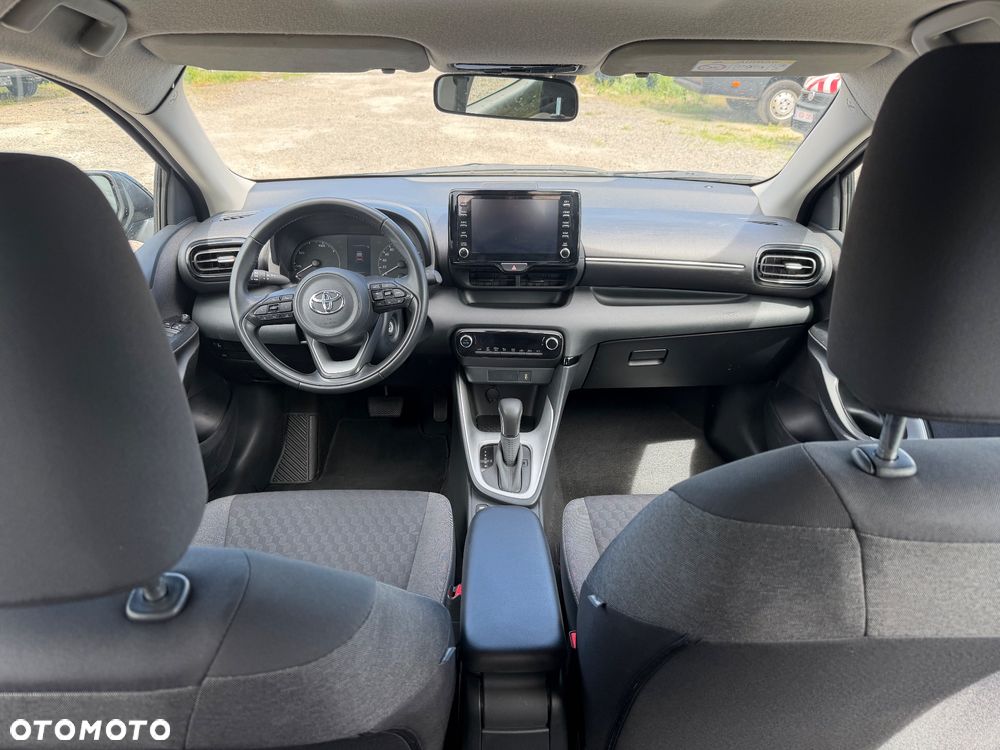 Toyota Yaris Hybrid 1.5 Executive - 10