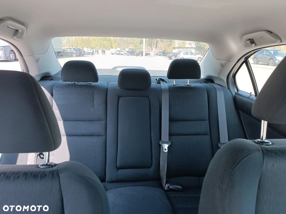 Honda Accord 2.0 Comfort - 16