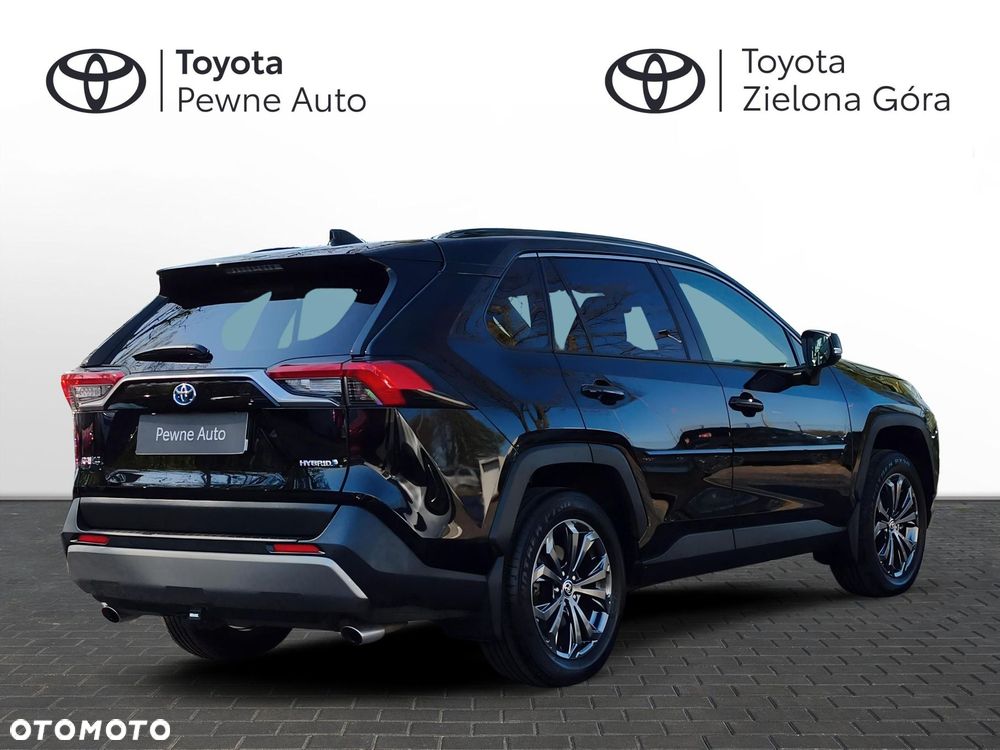 Toyota RAV4 - 5