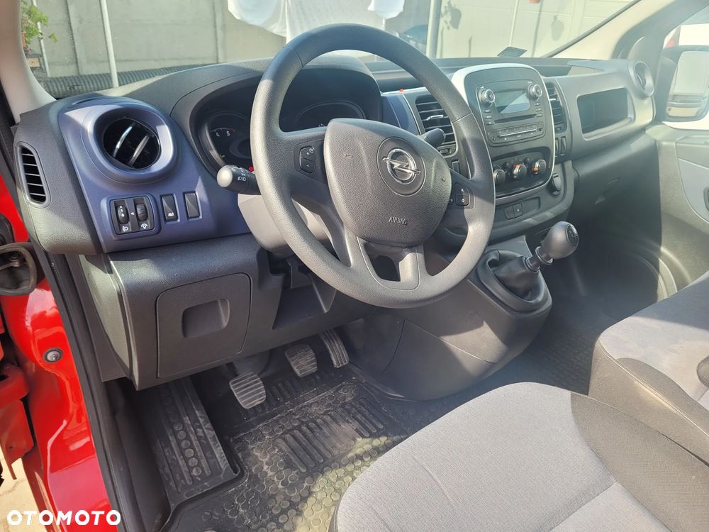 Opel VIVARO - 11