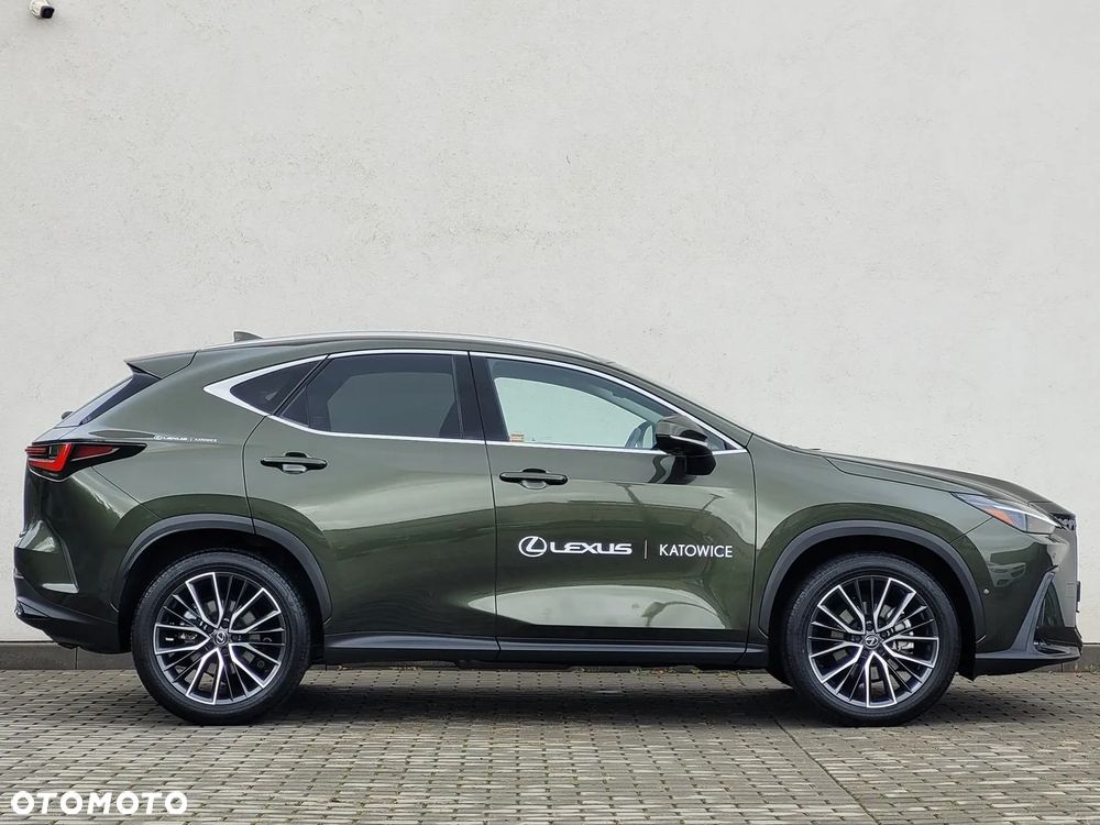 Lexus NX 350h Omotenashi AWD - 10