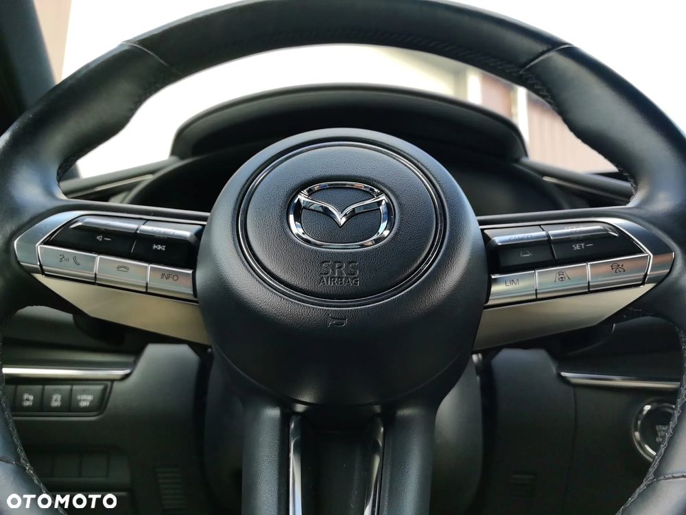 Mazda 3 SKYACTIV-G 2.0 M-Hybrid DRIVE SELECTION - 12