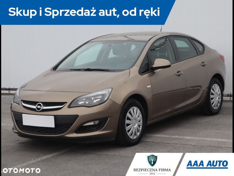 Opel Astra - 3