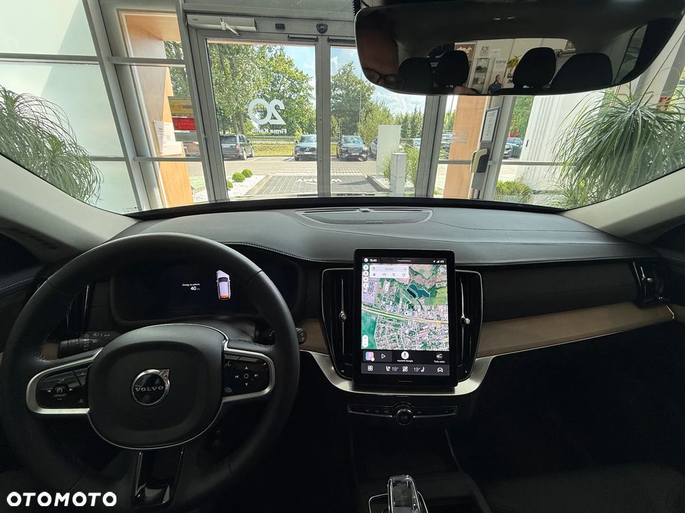 Volvo XC 90 B5 B AWD Plus Bright - 22
