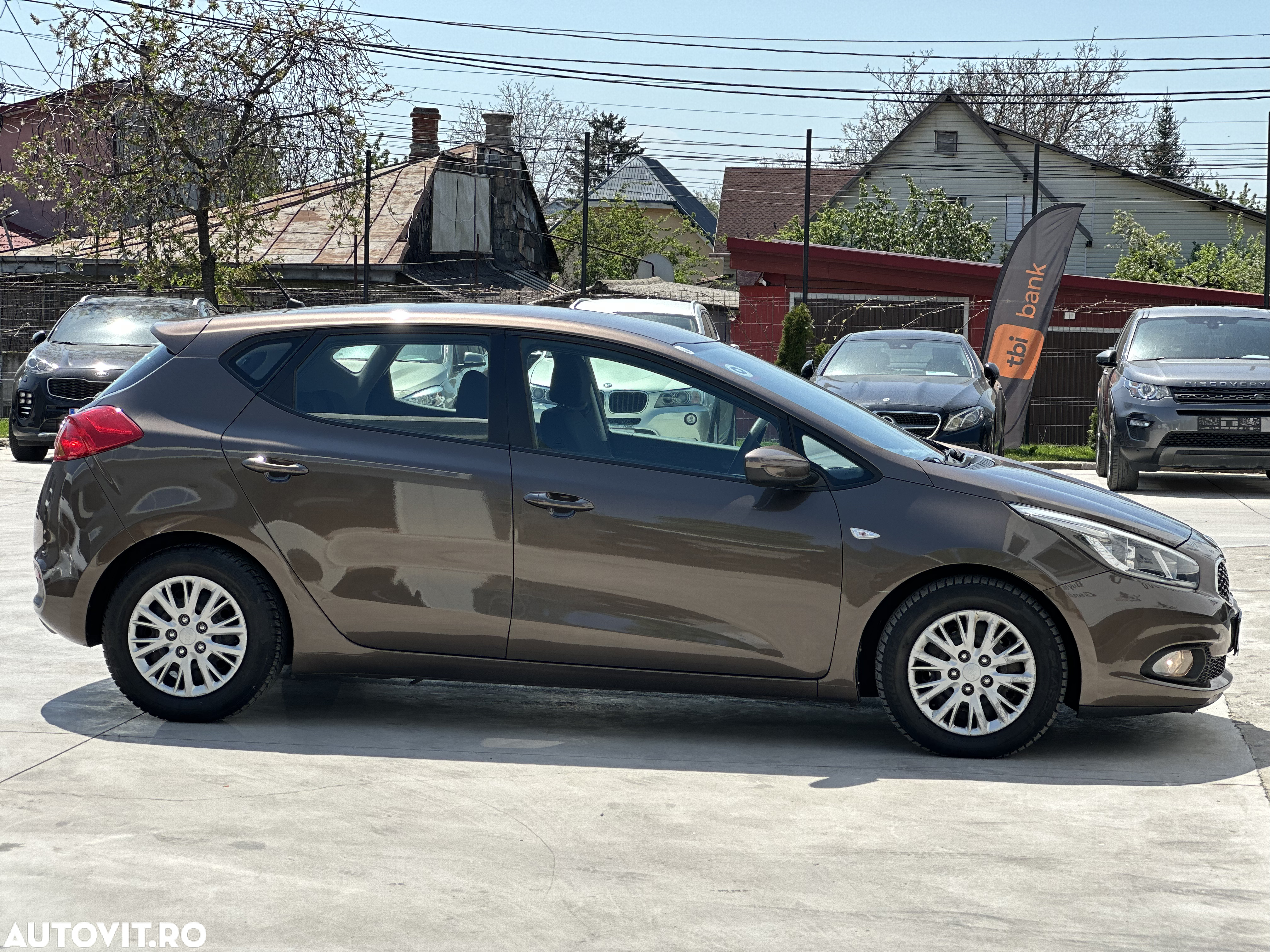 Kia Ceed 1.4 CRDi 90 ISG SW Spirit - 25