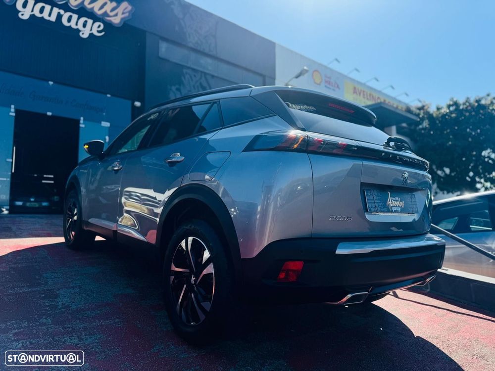 Peugeot 2008 1.2 PureTech Allure Pack EAT8 - 12