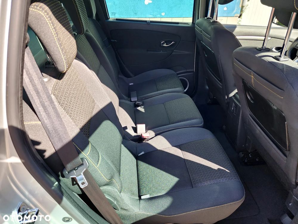 Renault Scenic 1.6 16V 110 Dynamique - 30