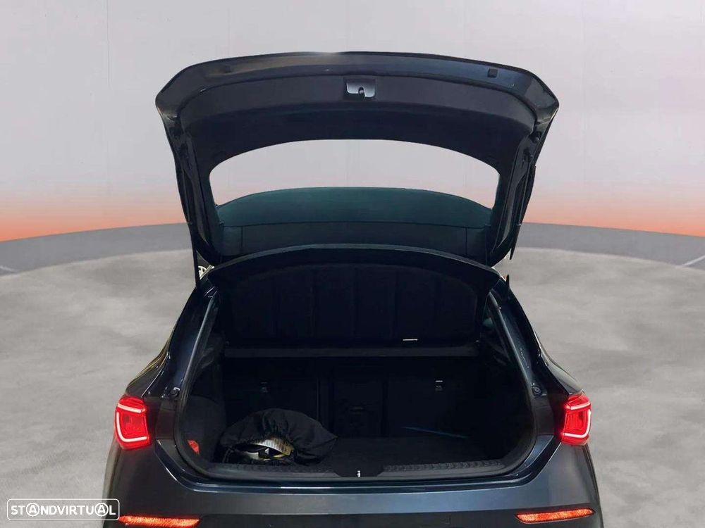 Cupra Leon 1.4 e-Hybrid DSG - 19