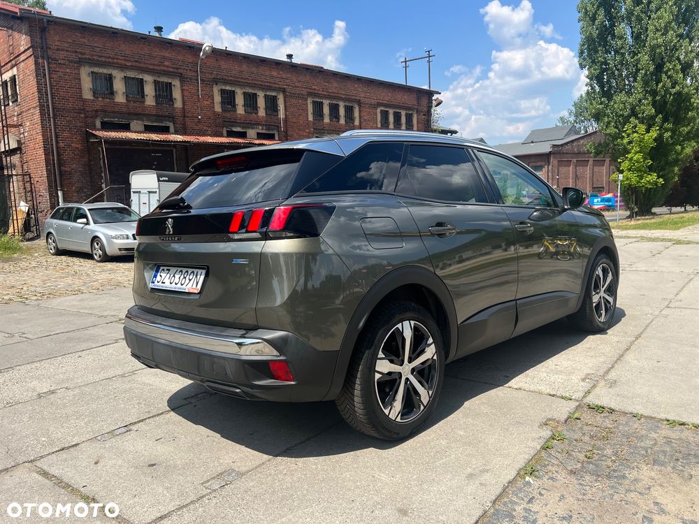 Peugeot 3008 1.2 PureTech GPF Allure S&S EAT8 - 6