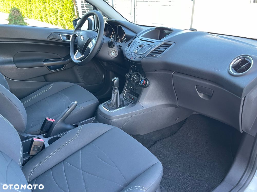 Ford Fiesta 1.25 Celebration - 4