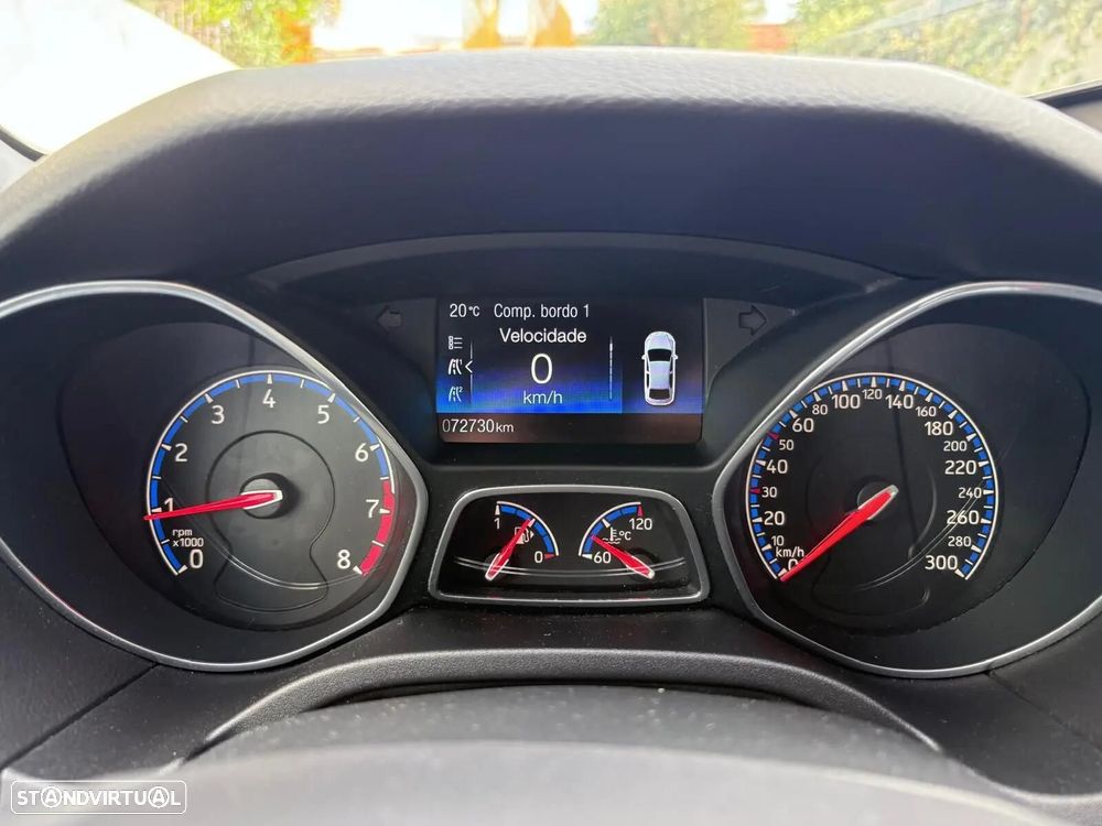 Ford Focus 2.3 EcoBoost S&S 4WD RS - 40
