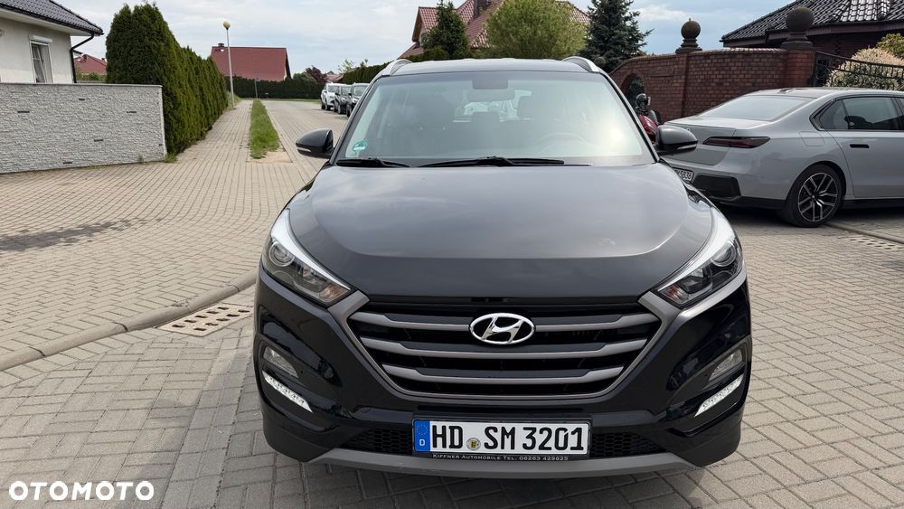 Hyundai Tucson 1.7 CRDI BlueDrive Style 2WD - 3