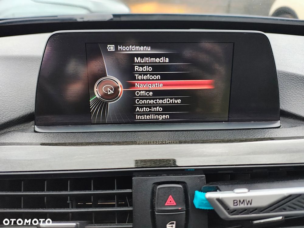 BMW 3GT ver-318d-advantage - 10