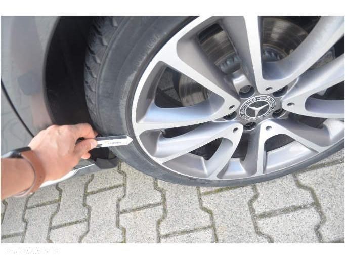 Mercedes-Benz Klasa E - 36