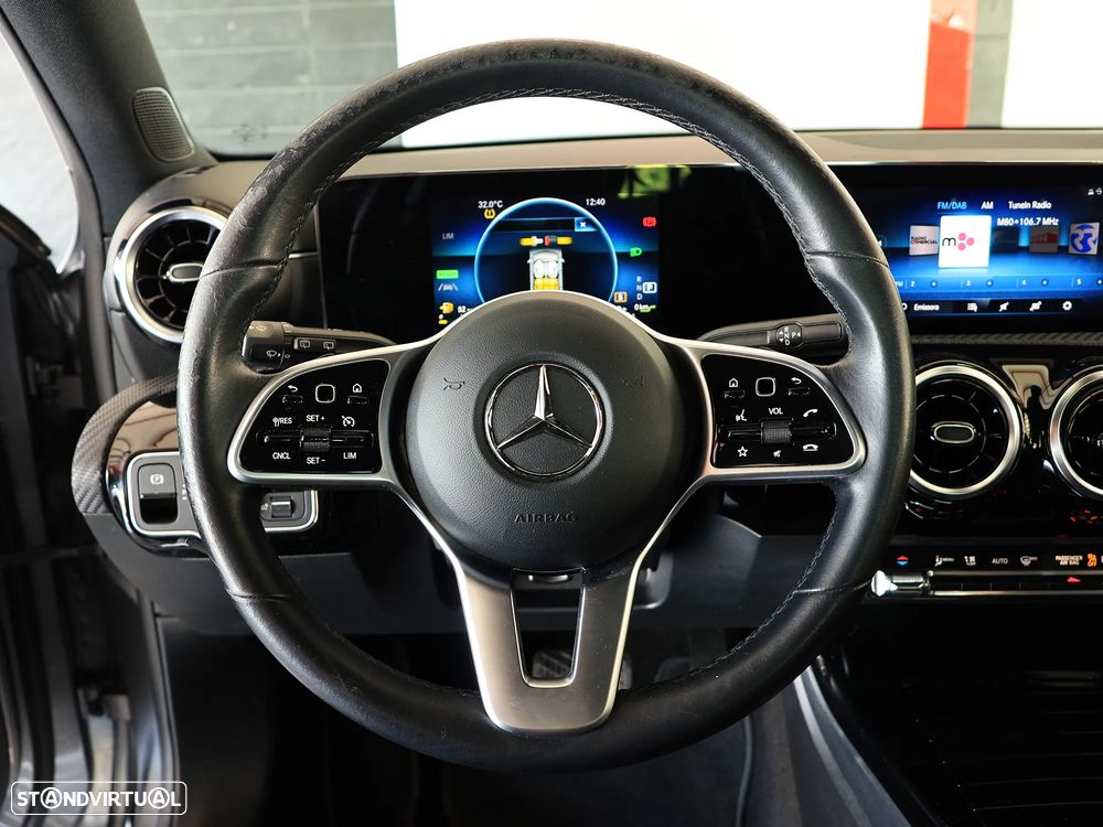 Mercedes-Benz A 250 e Style Plus - 20