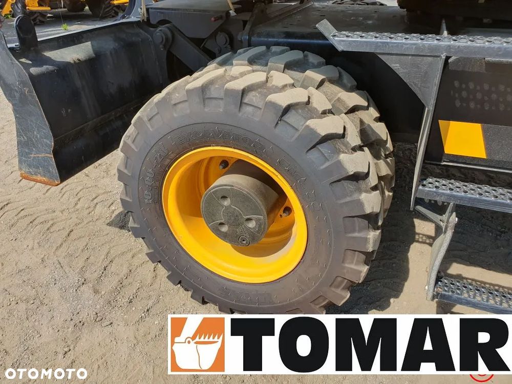 JCB JS175W - 25
