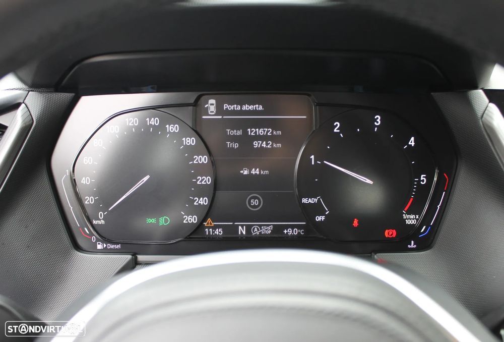 BMW 116 d Pack M - 32